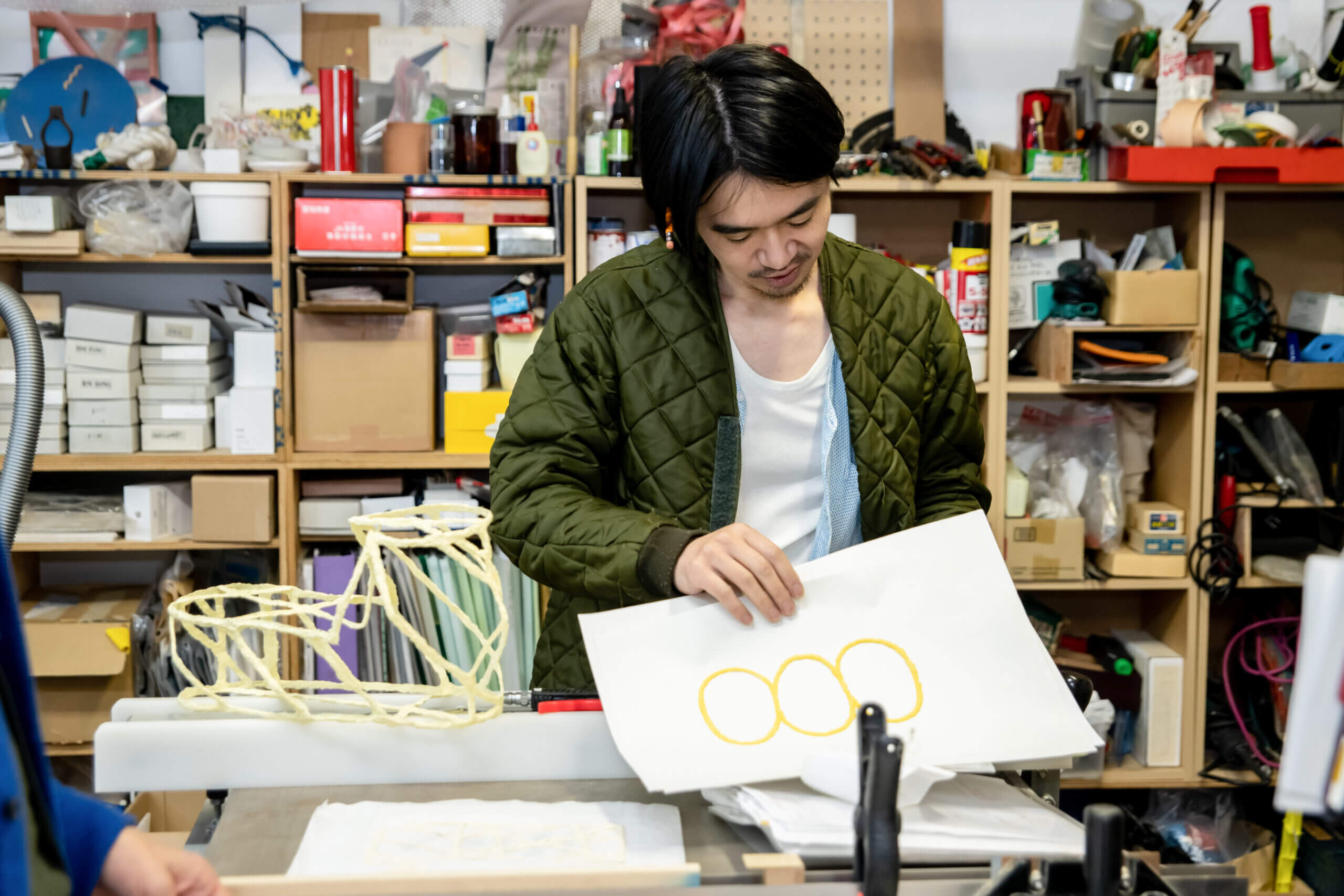 STUDIO VISIT｜FREITAG創設者マーカス・フライターグさんと行く、吉行良平さんの仕事の現場 3/3