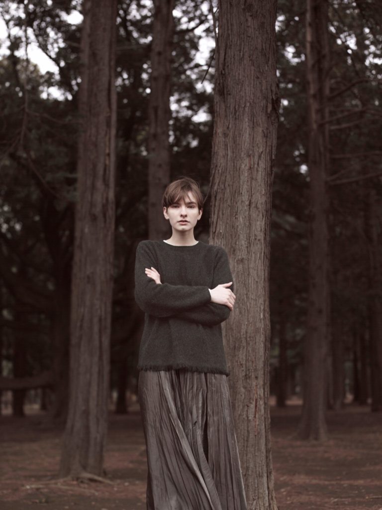 セーター専門ブランド「walenode」新作受注会・写真家”角田みどり”写真展をhowseにて同時開催