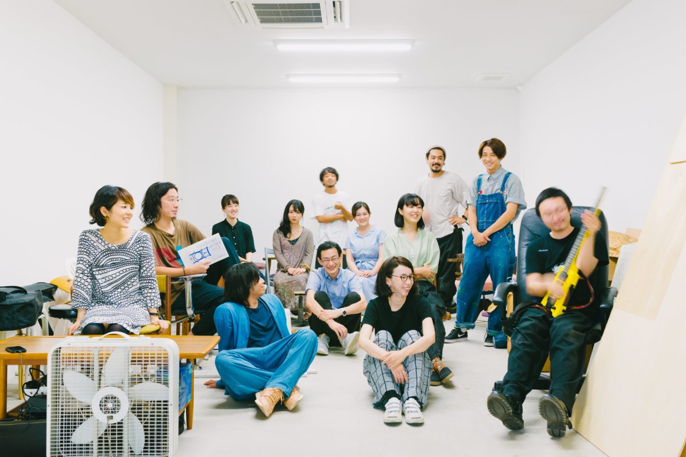 北加賀屋のアーティスト・スペース「Super Studio Kitakagaya」が、オンラインでオープンスタジオを開催。入居者11組13名のスタジオ&インタビュー、共有スペースでの企画展示を公開。