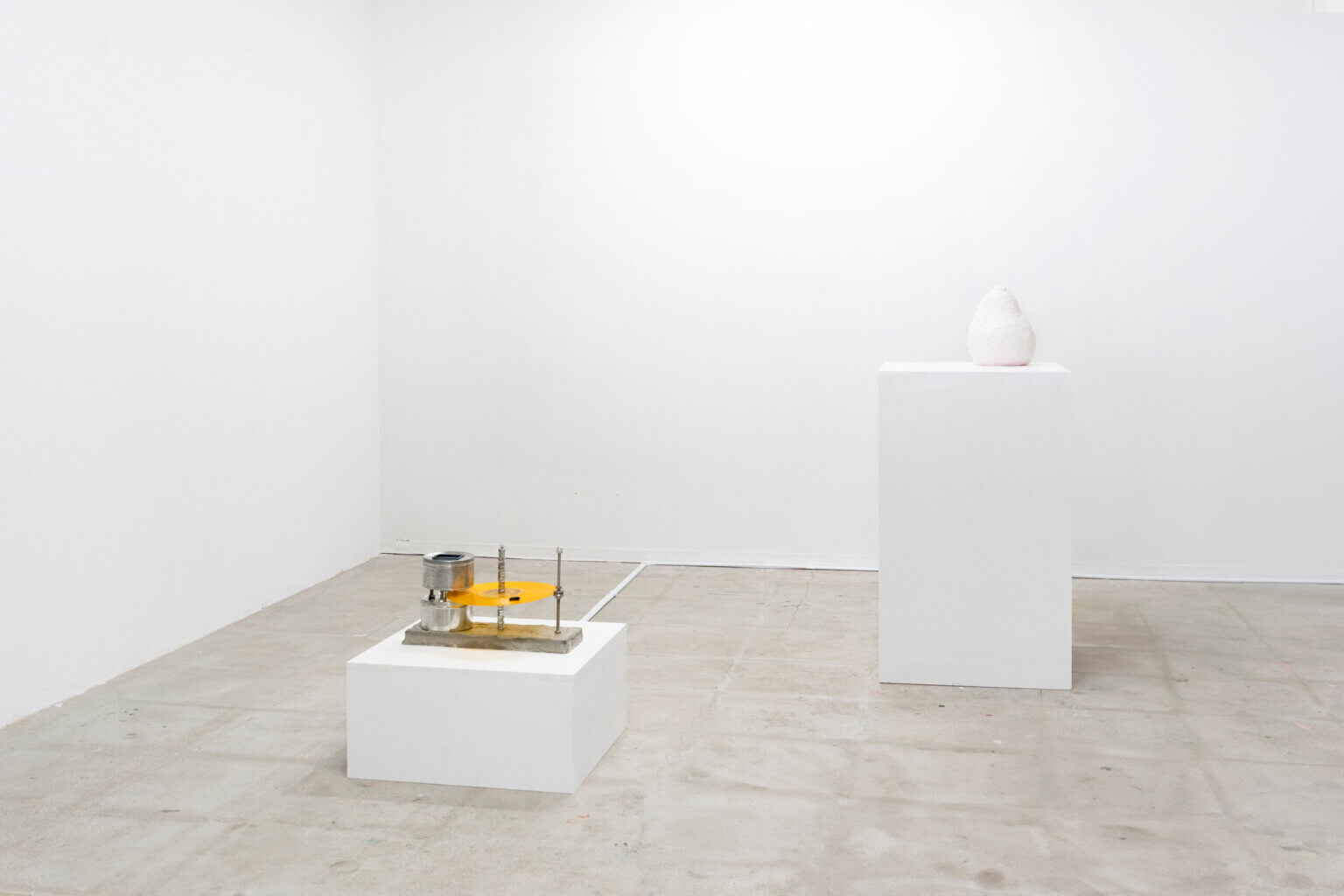 バンコクを拠点に活動するアーティスト、パピモン・ロートラクンが、大阪での滞在制作の成果を発表。展覧会「To Create Is To Pass On」、12月13日より開催。