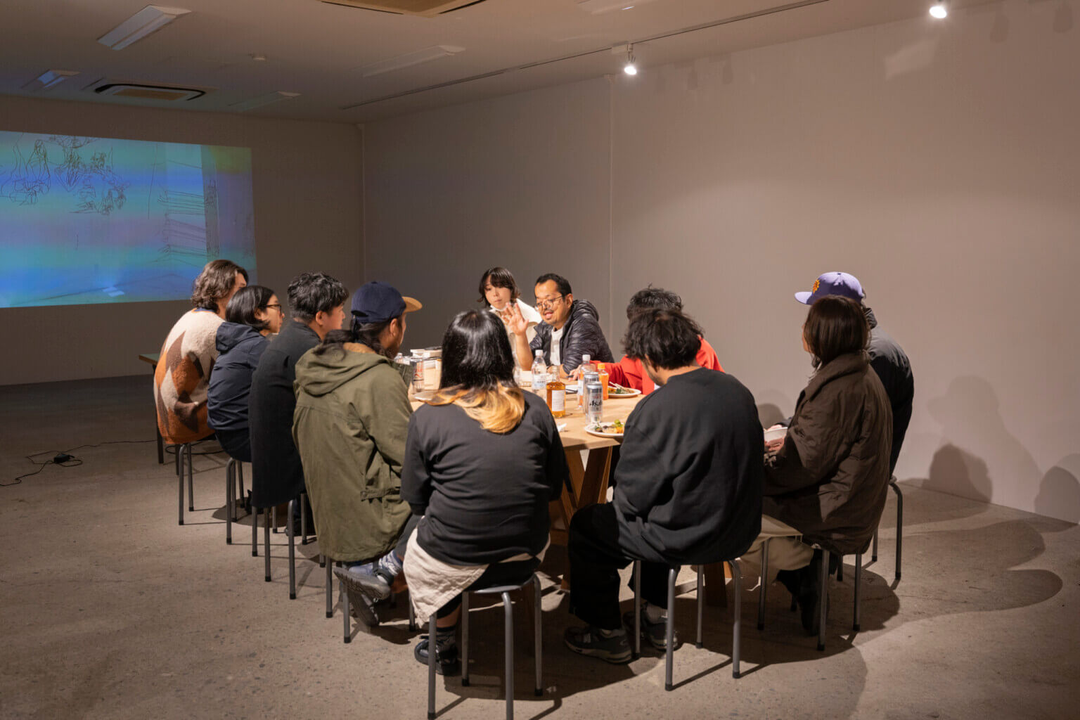 バンコクを拠点に活動するアーティスト、パピモン・ロートラクンが、大阪での滞在制作の成果を発表。展覧会「To Create Is To Pass On」、12月13日より開催。