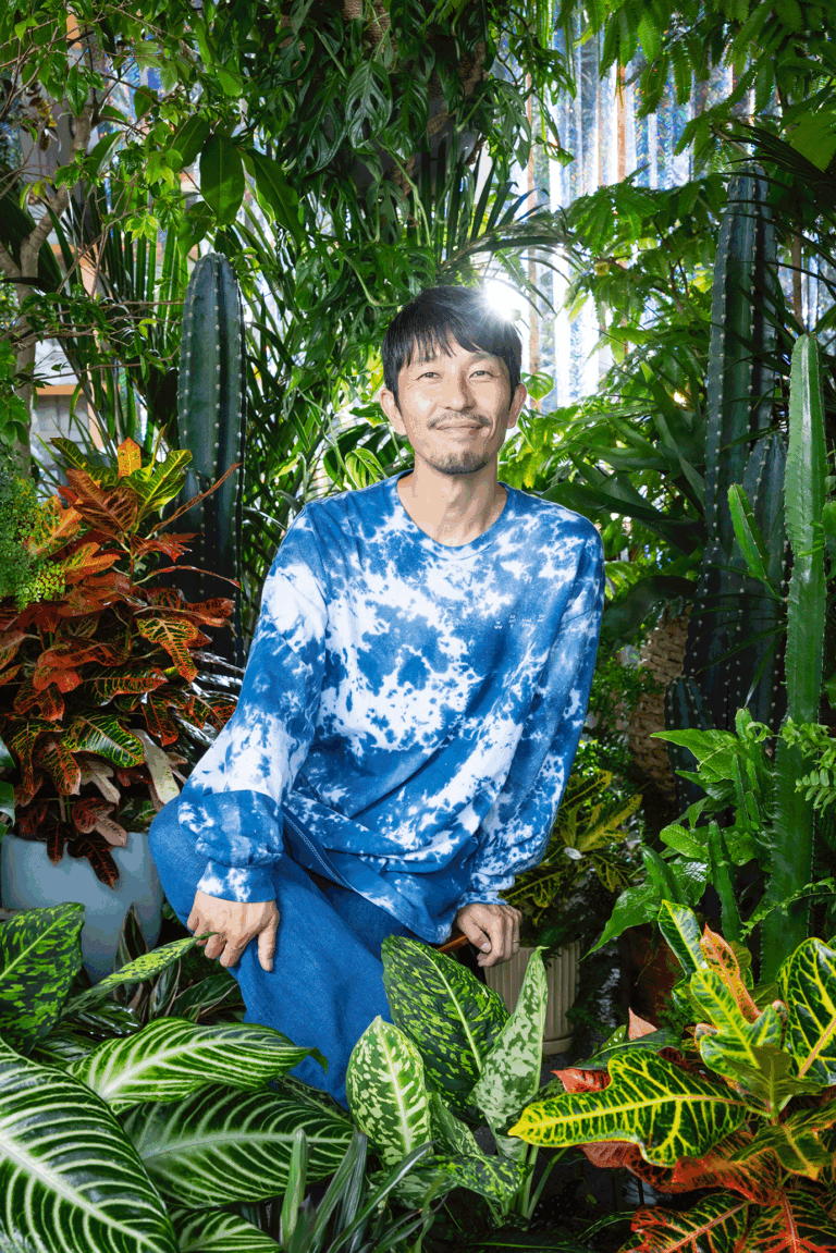 写真家・浅田政志が、戦後関西で活躍した4人の画家の横顔に迫る。「浅田政志×大阪府20世紀美術コレクション展 画家と家族のここだけの話」、enocoにて7月25日より開催。