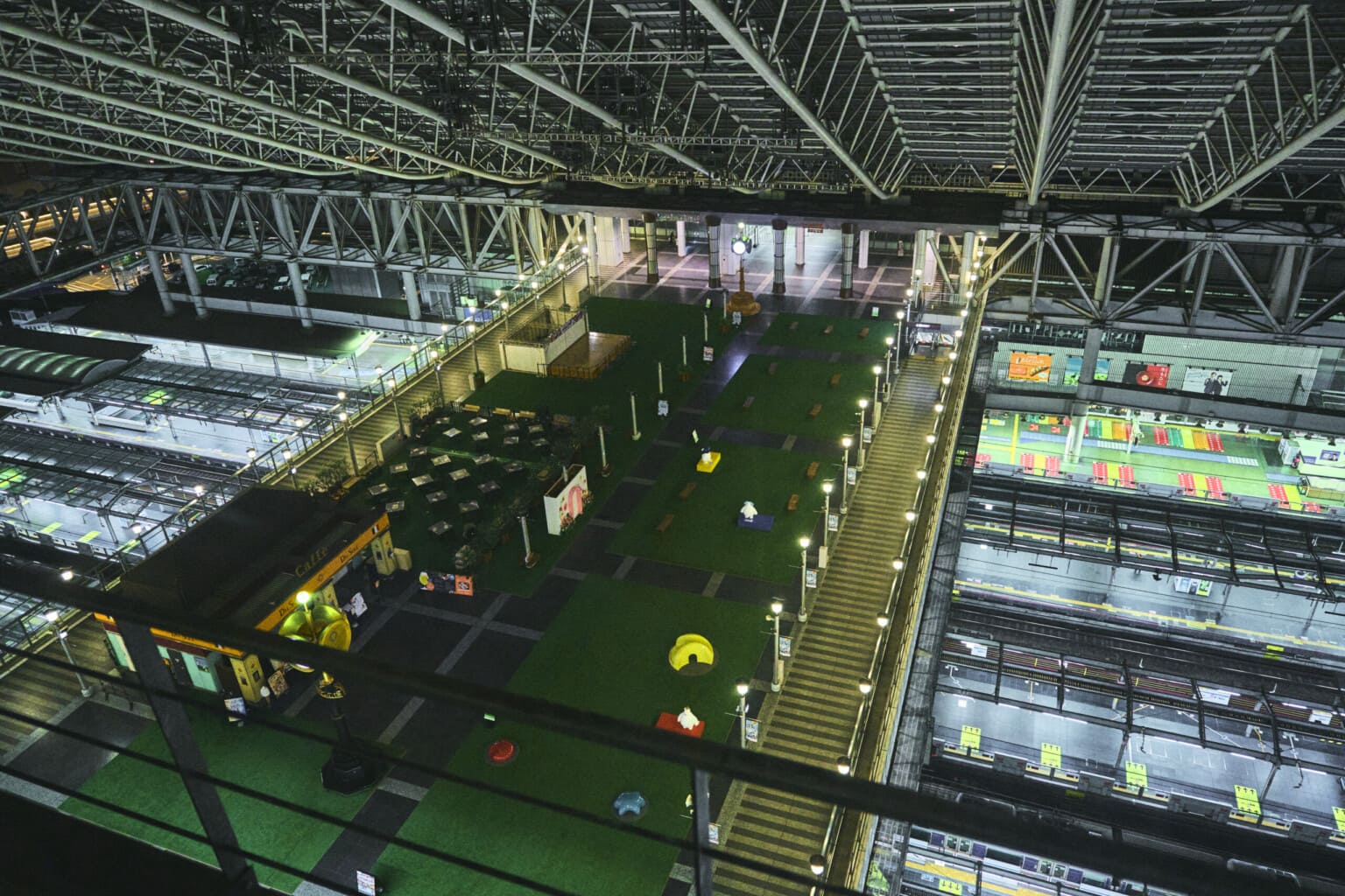 一夜限りのテクノレイヴ「ONDO LAND」、JR大阪駅の大屋根の下で10月12日に開催。Daito Manabe、食品まつり a.k.a. Foodmanなど4組が出演。
